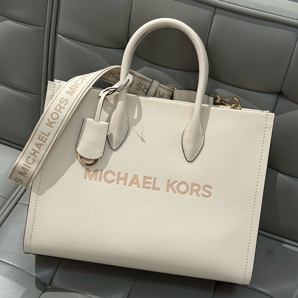 MICHAEL KORS Mirella Medium Pebbled Leather Tote Bag